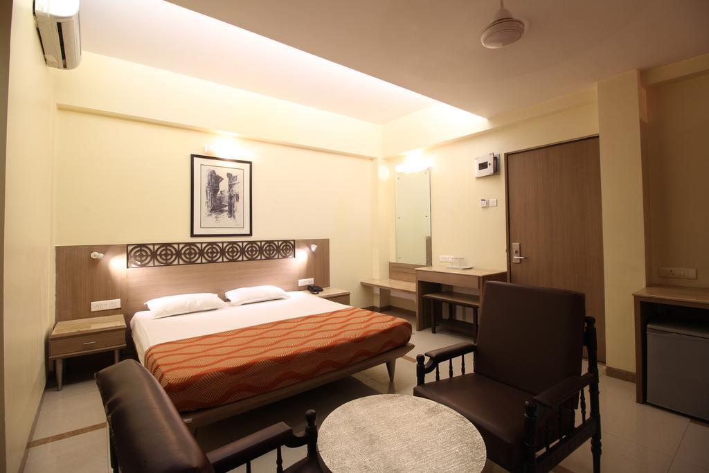 Hotel Samrat Mumbai Zimmer foto