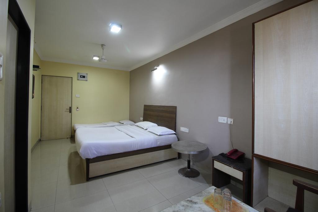 Hotel Samrat Mumbai Zimmer foto
